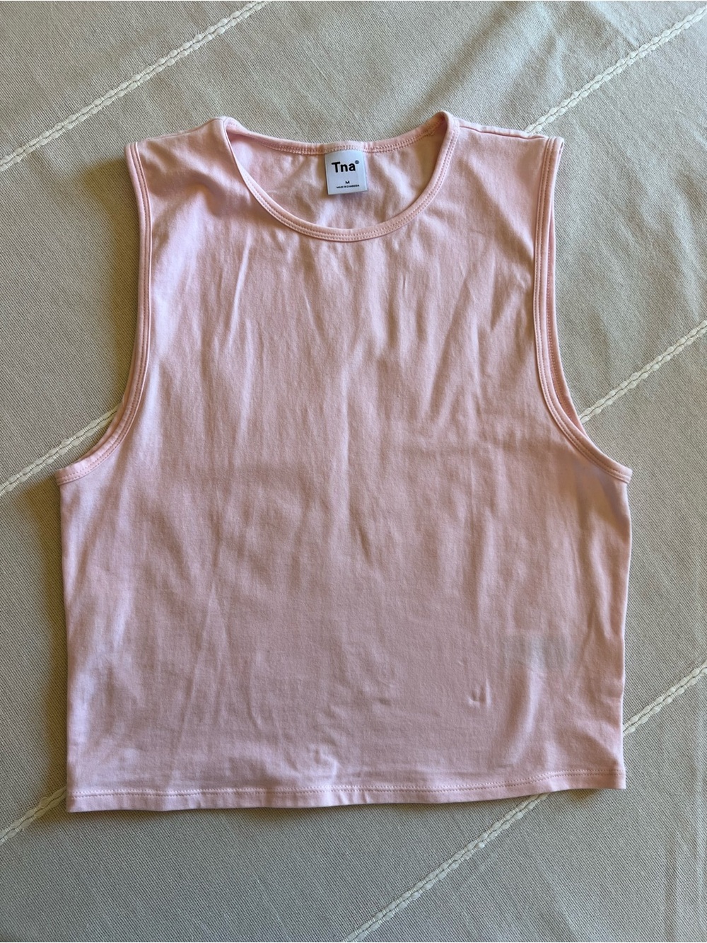 TNA Soft Crewneck Crop Tank - Pale Pink